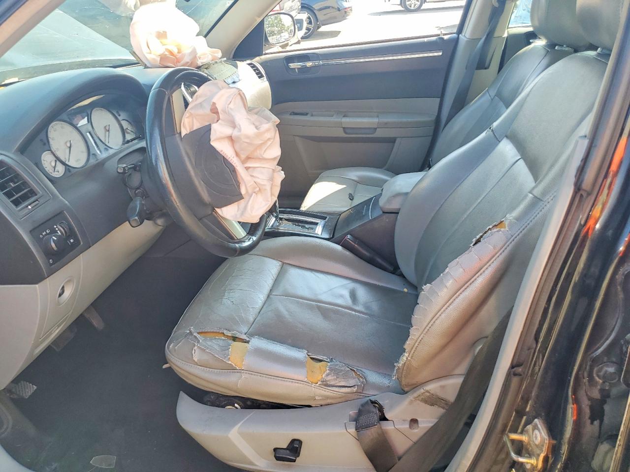 Chrysler 300 Touring