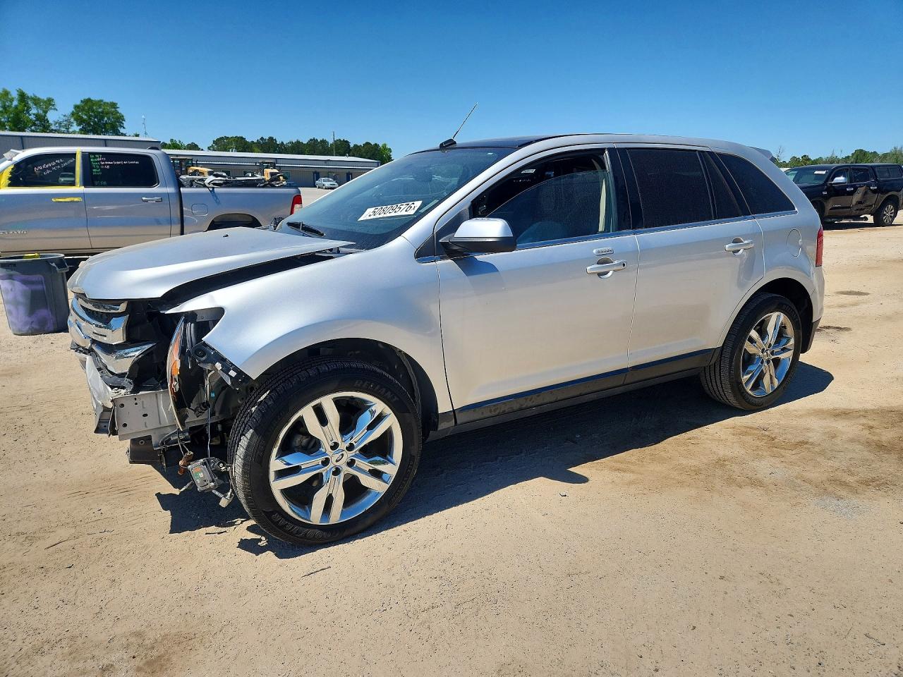 Salvage Ford Edge Image