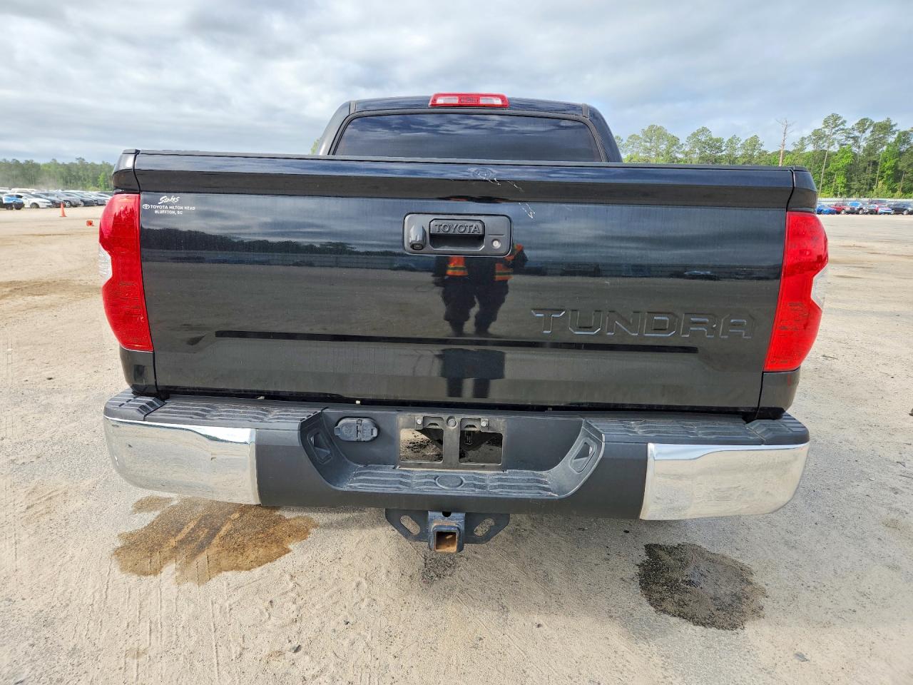 Toyota Tundra Crewmax Limited