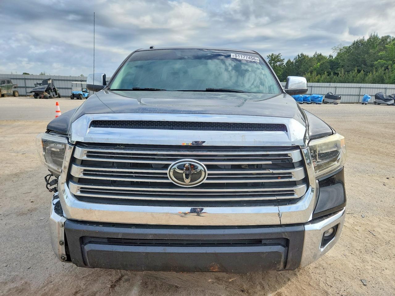 Toyota Tundra Crewmax Limited