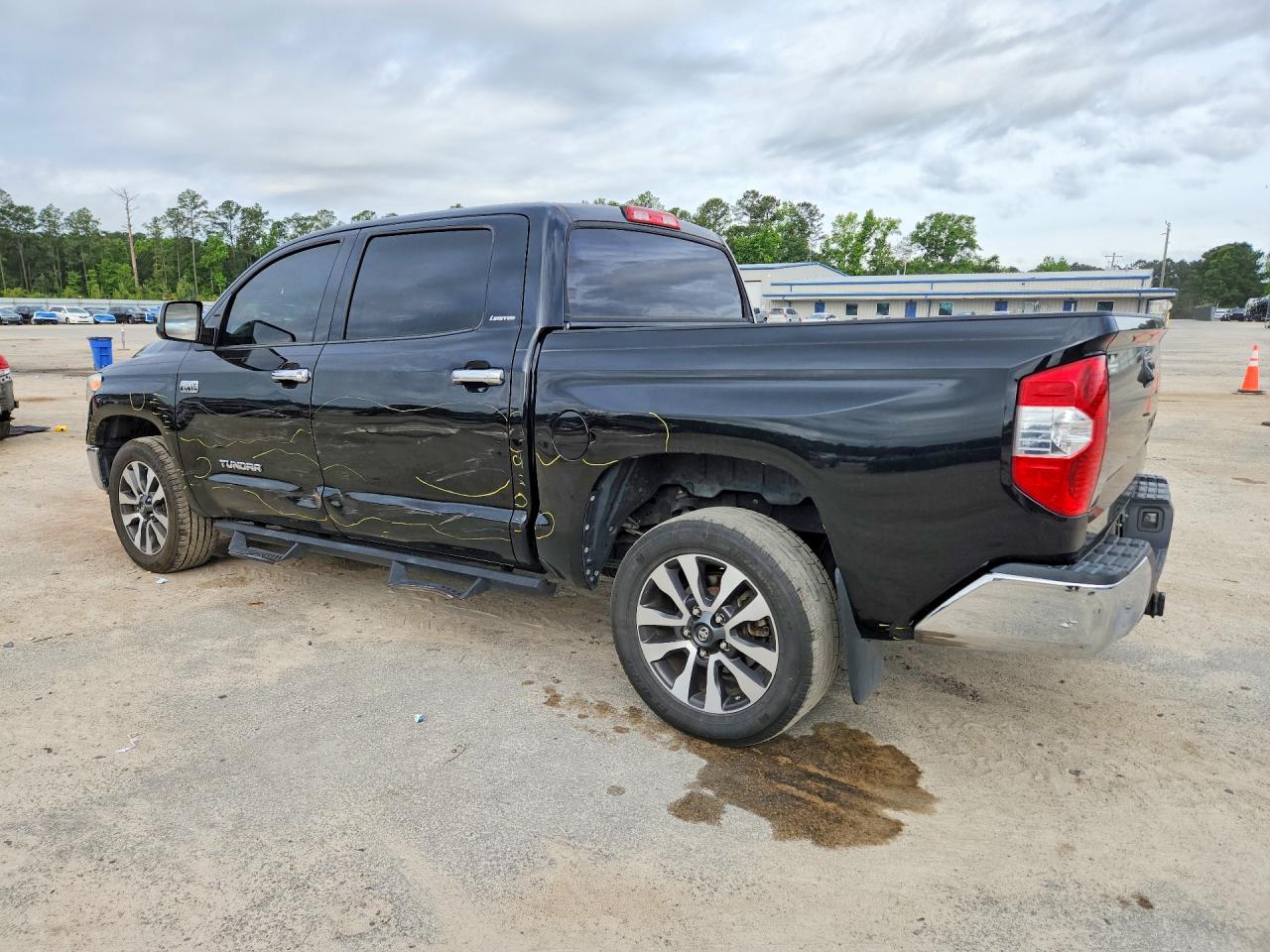 Toyota Tundra Crewmax Limited