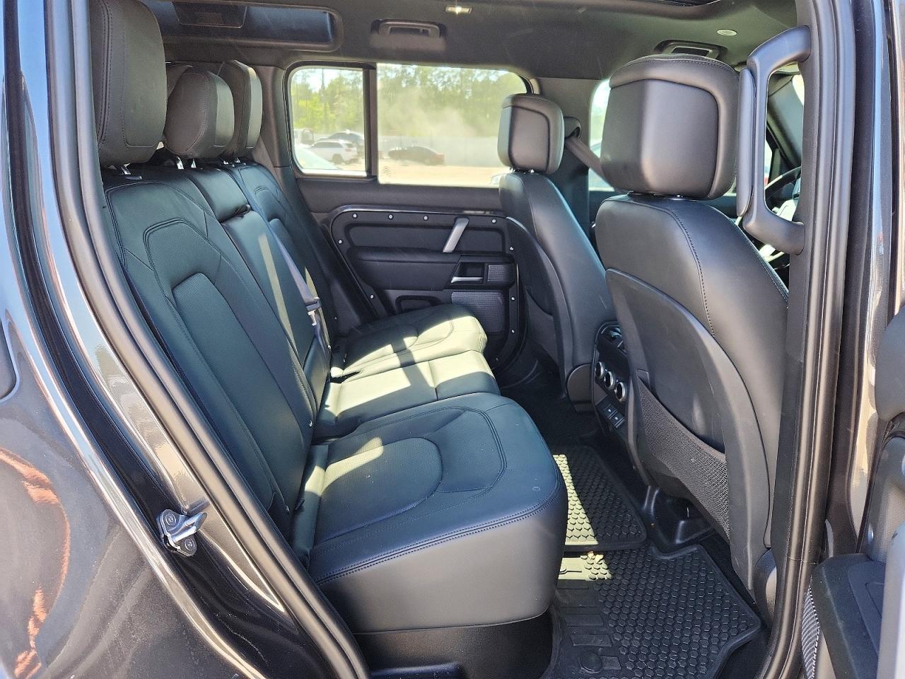 Land Rover Defender 110 Carpathian Edition