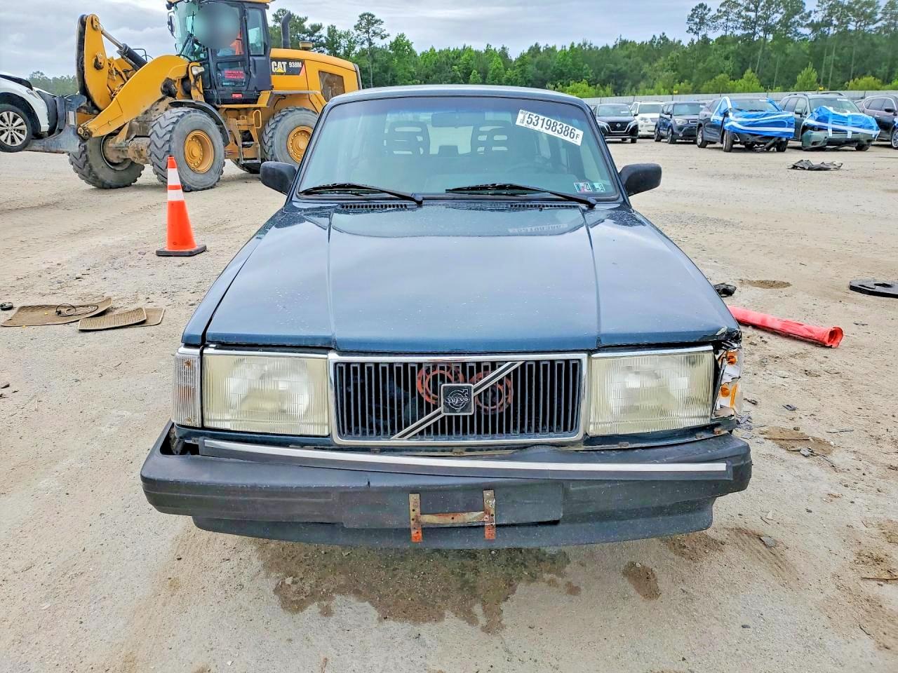 Volvo 240