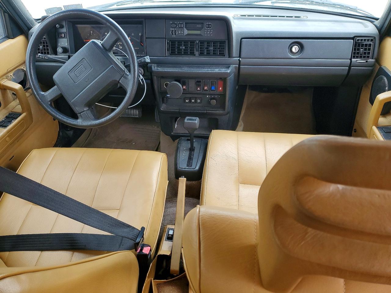 Volvo 240