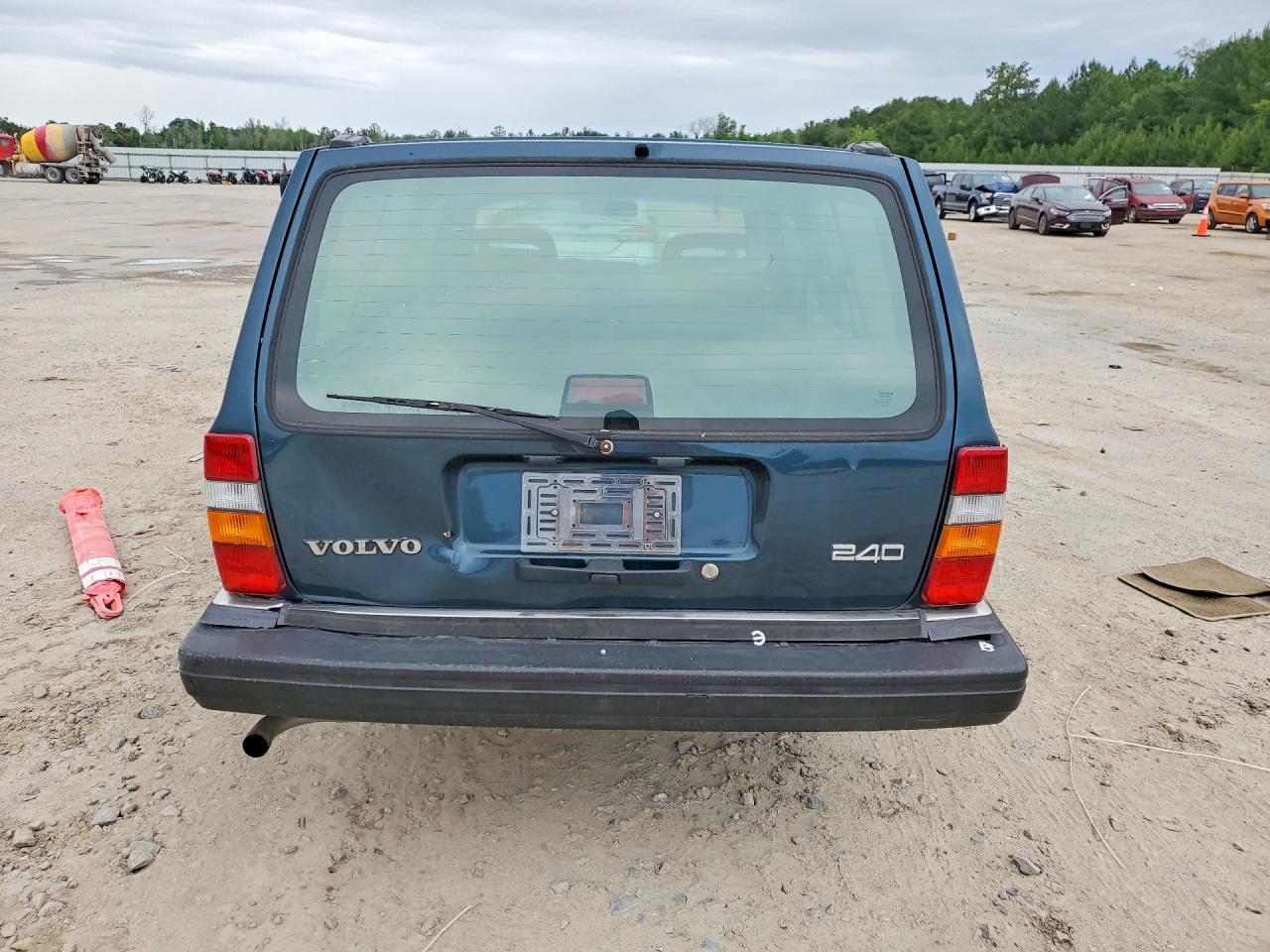 Volvo 240