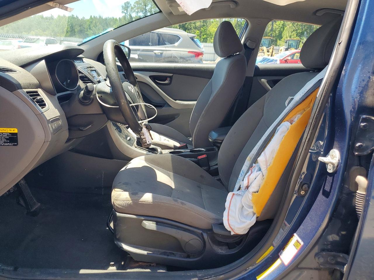 Hyundai ELANTRA Se