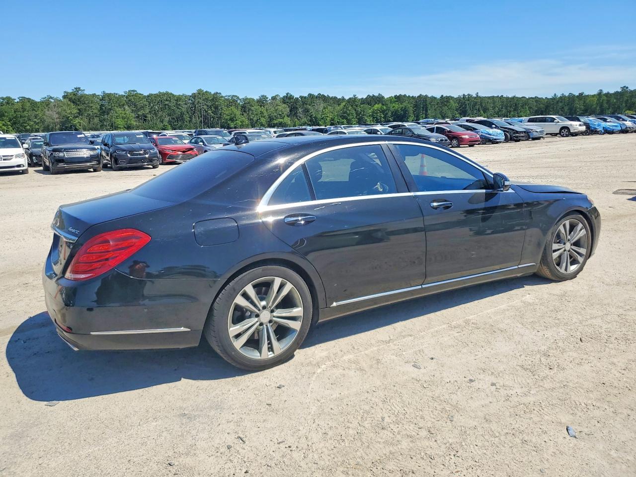 Mercedes-Benz S-Class 550 4matic