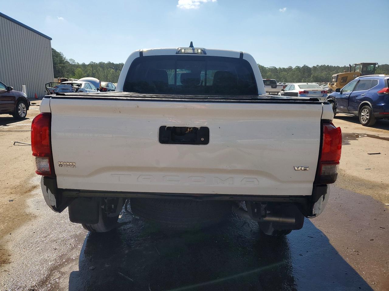Toyota Tacoma Sr5 V6
