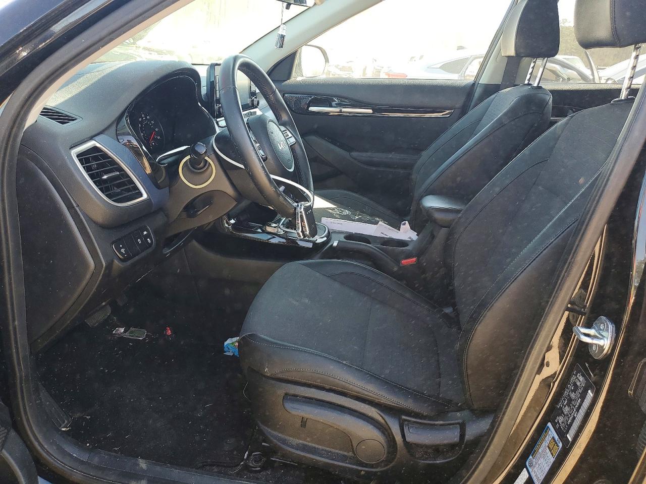 Kia Seltos S