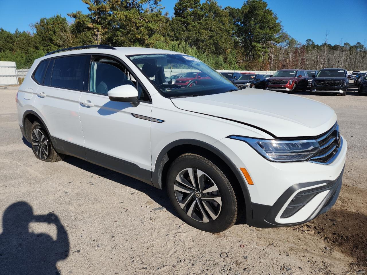 Volkswagen Tiguan S