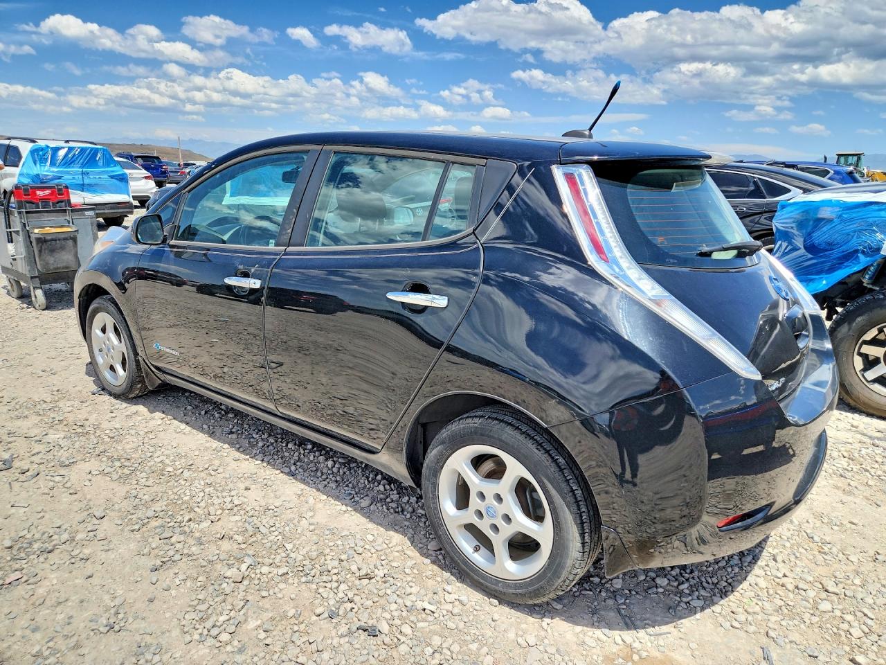 Nissan LEAF S