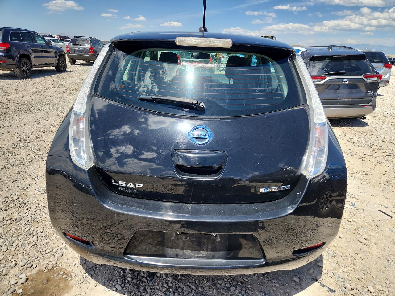 Nissan LEAF S
