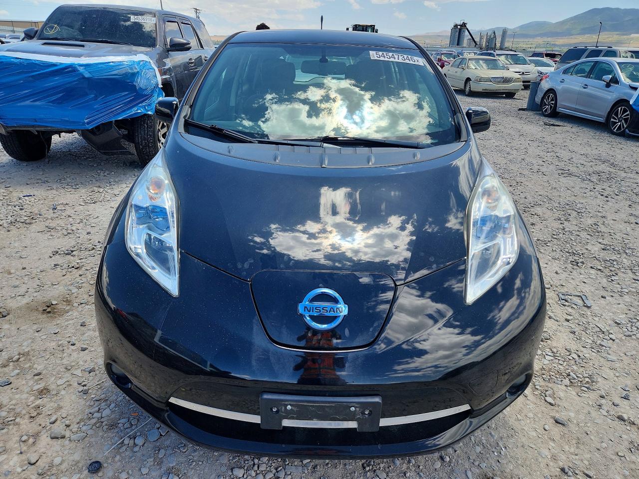 Nissan LEAF S