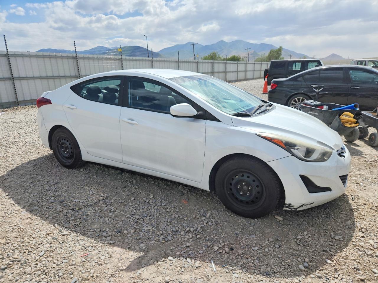 Hyundai ELANTRA Se