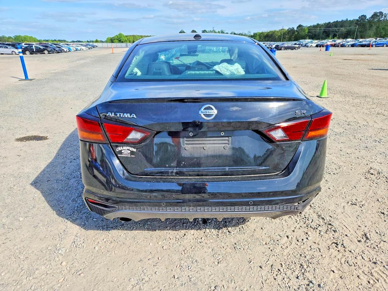 Nissan Altima Sr