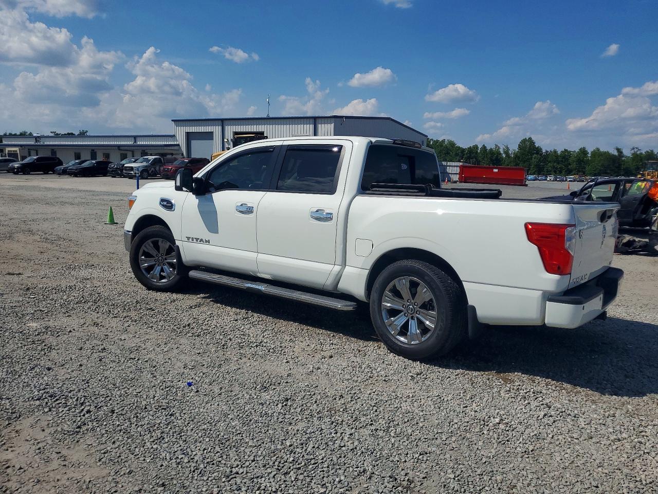 Nissan Titan S
