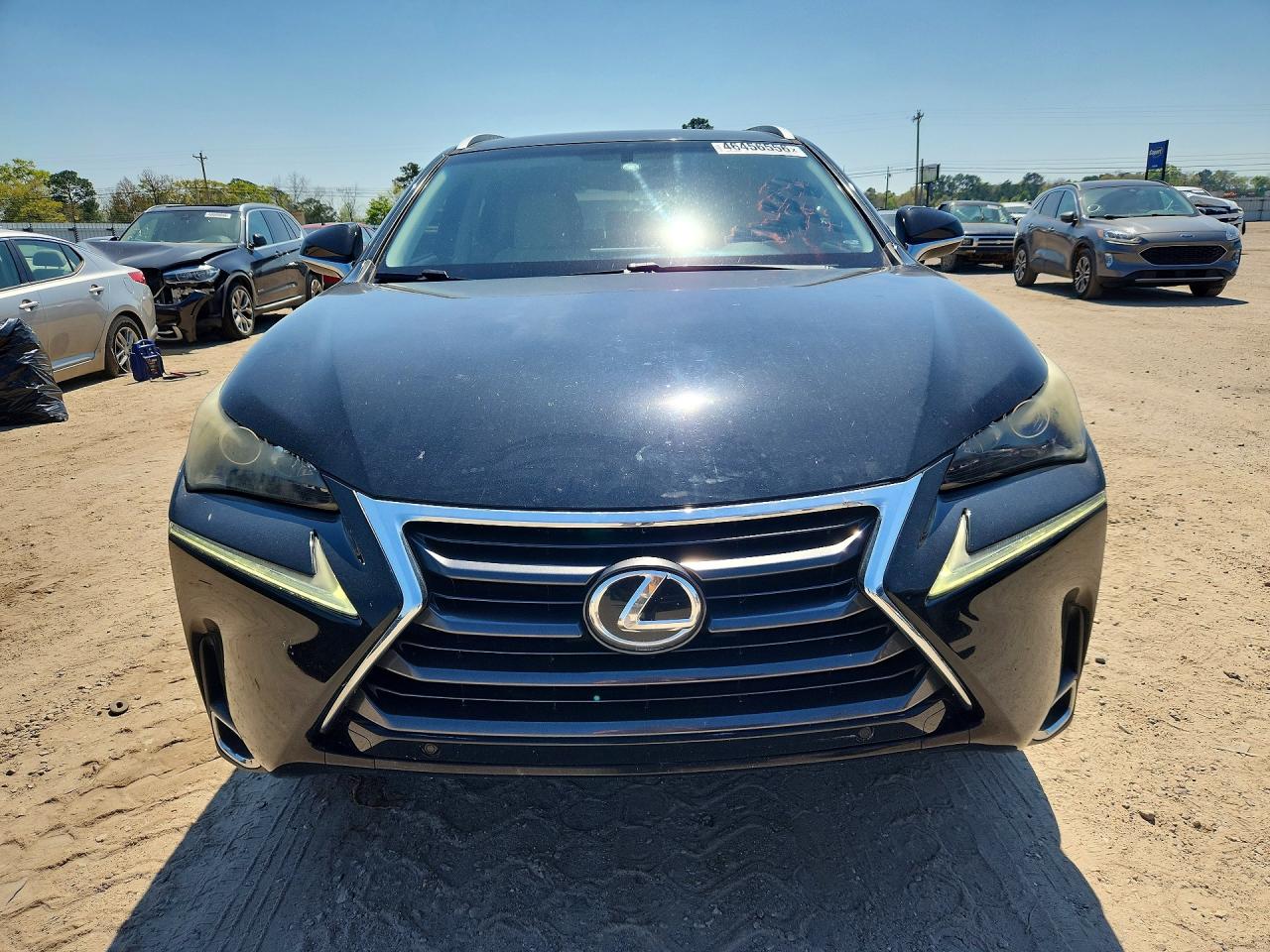 Lexus NX Base