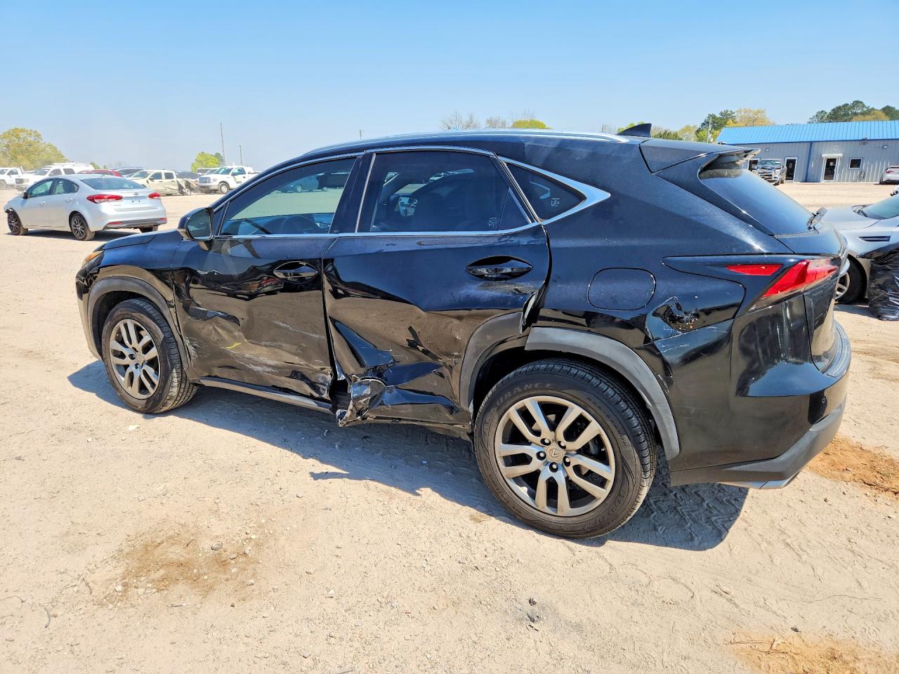 Lexus NX Base