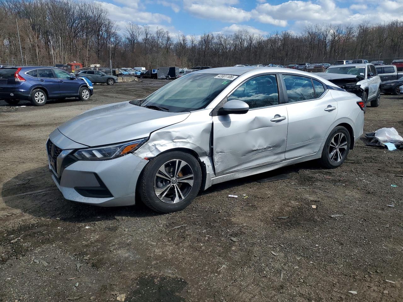 Salvage Nissan Sentra Image
