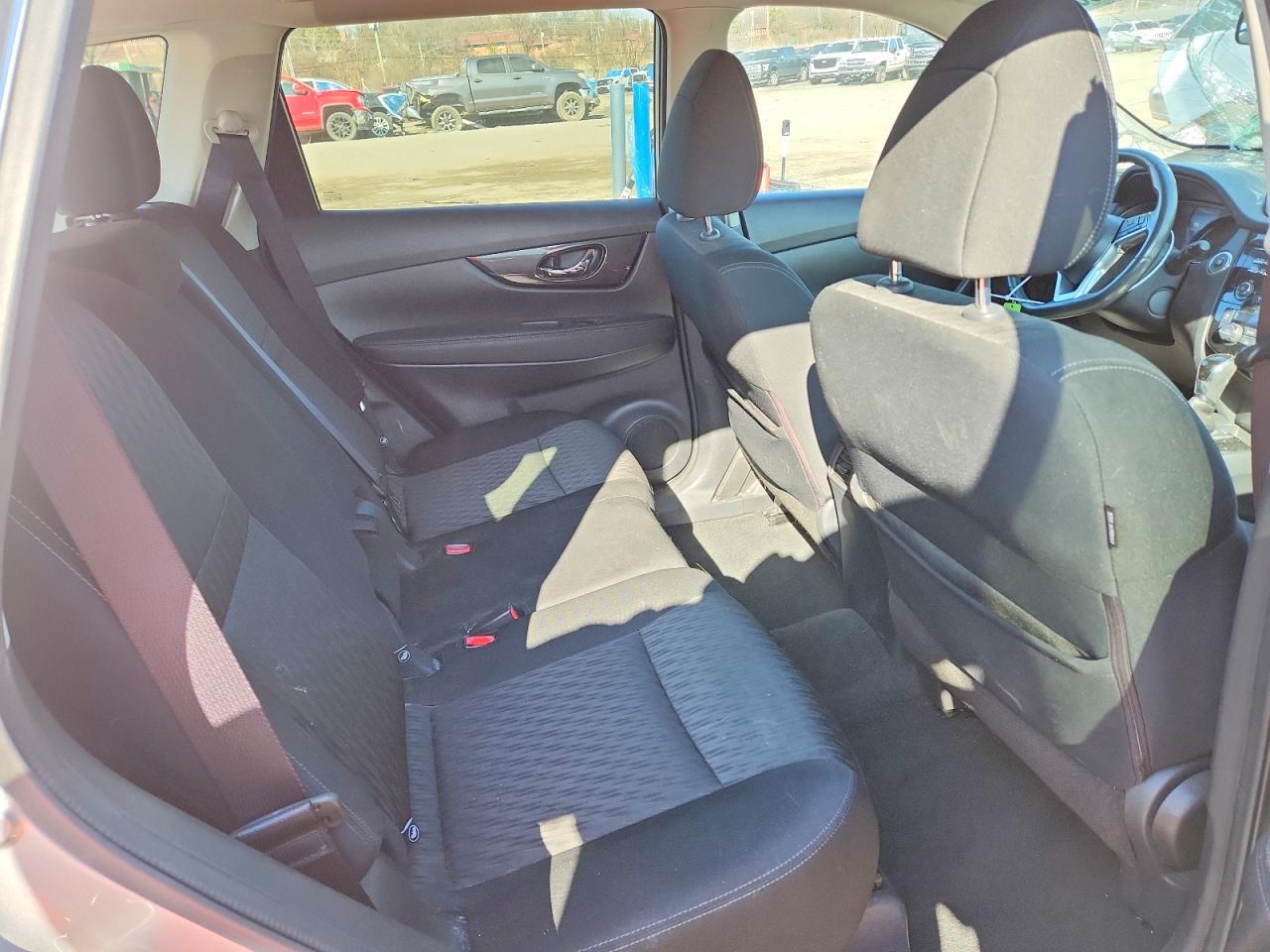 Nissan Rogue Sv