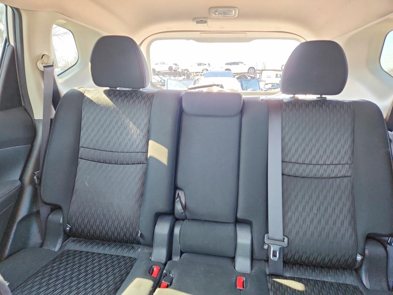 Nissan Rogue Sv