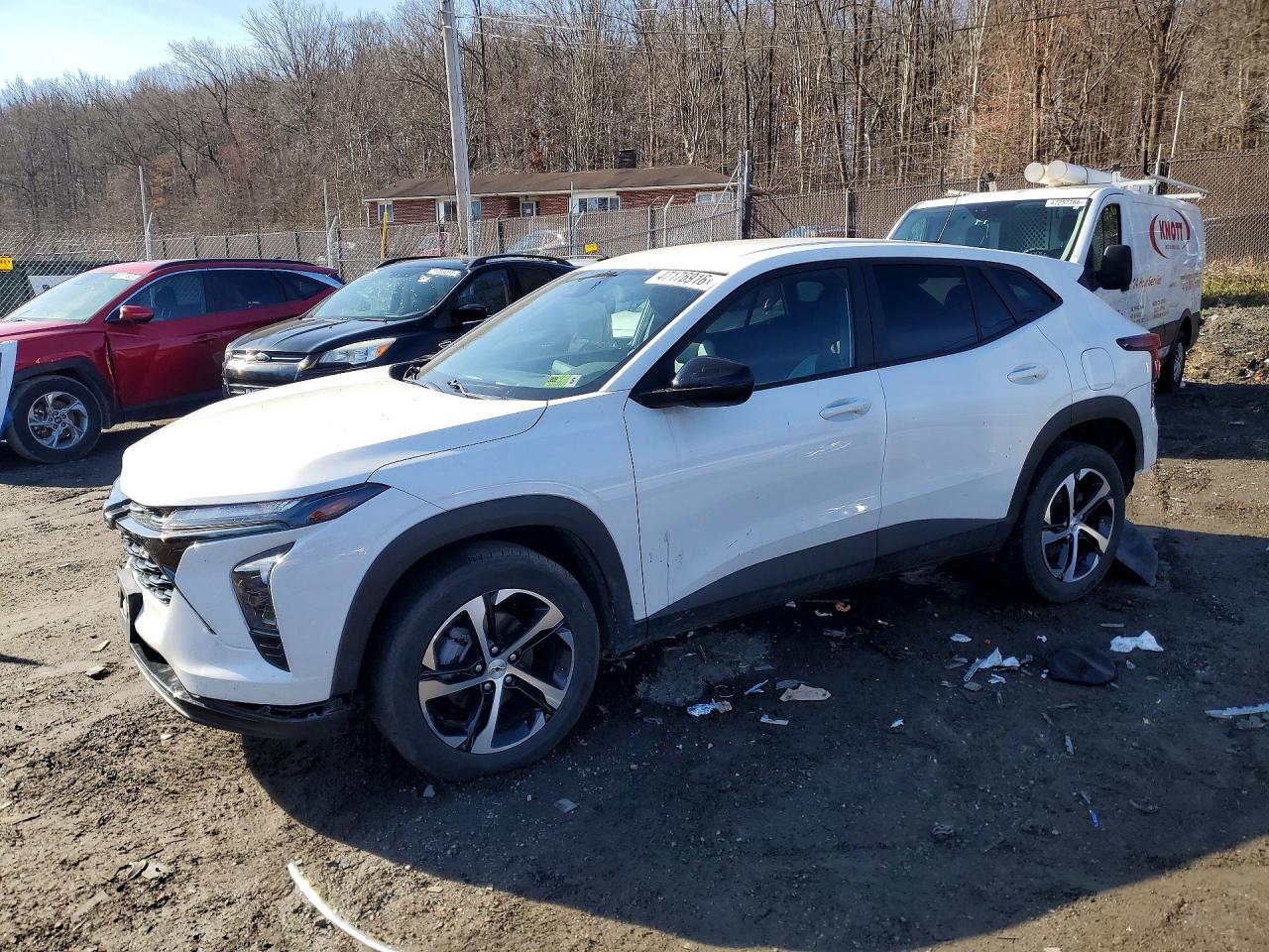 Salvage Chevrolet Trax Image