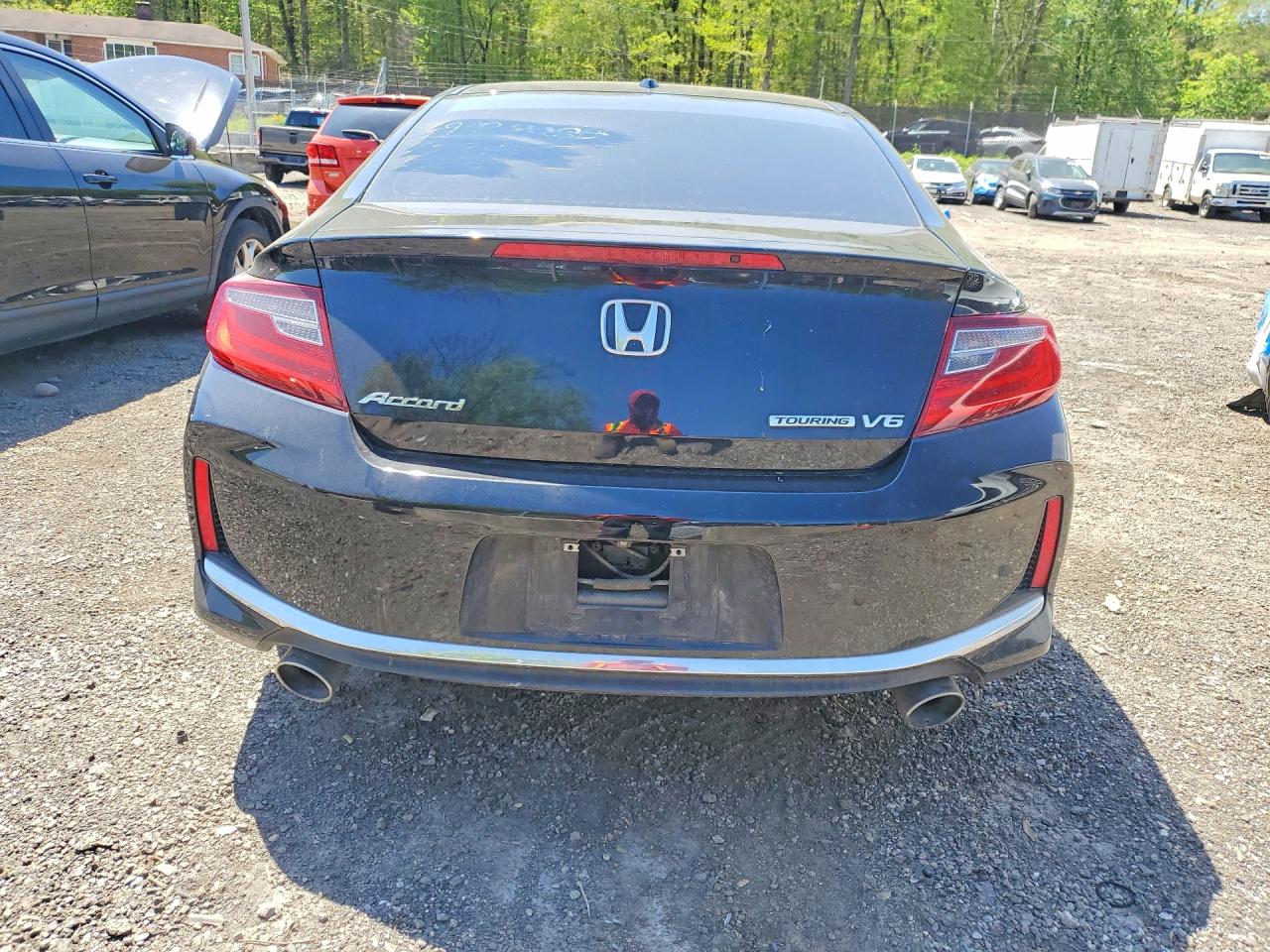 Honda Accord Touring Hybrid