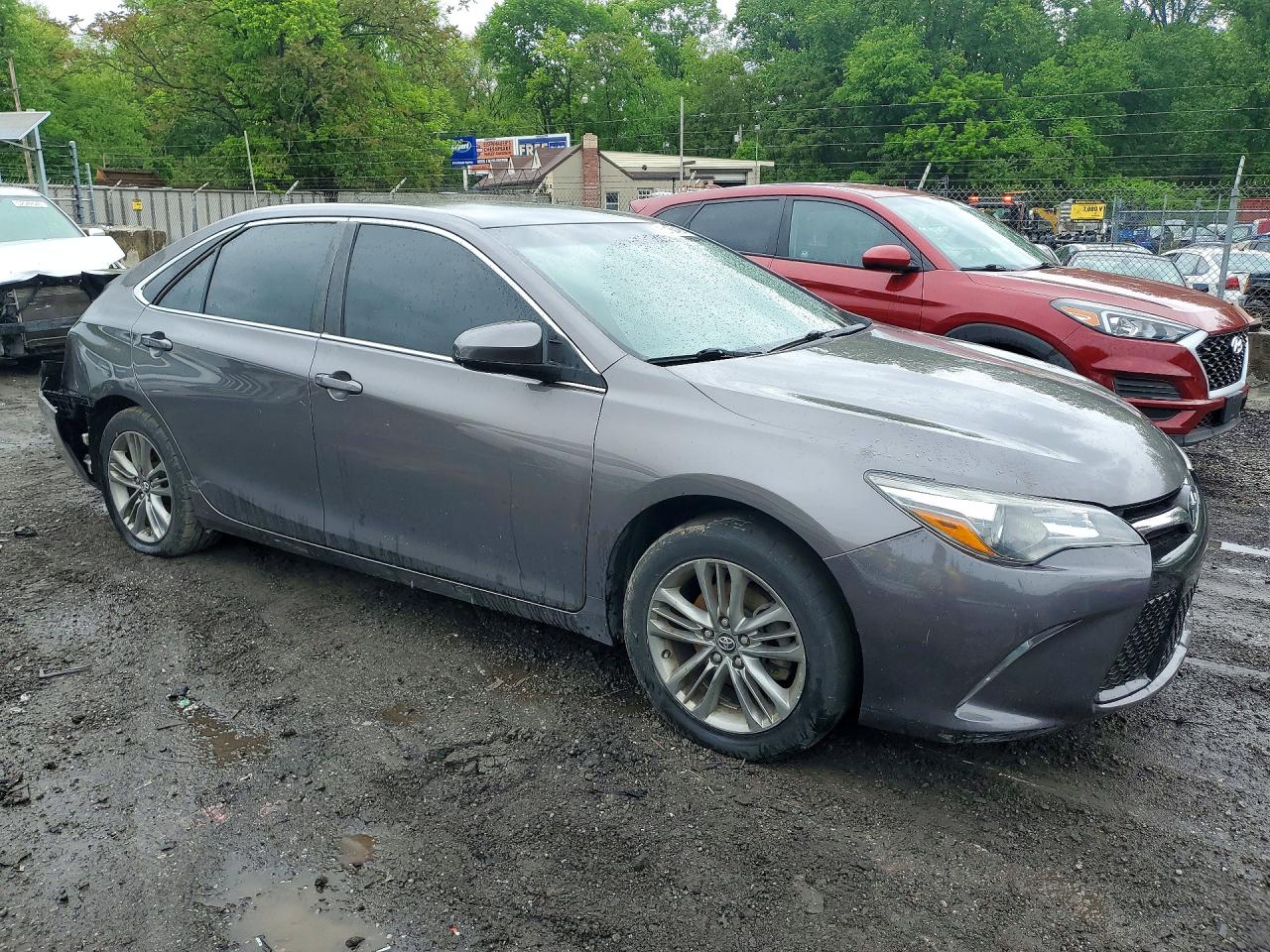 Toyota Camry Se