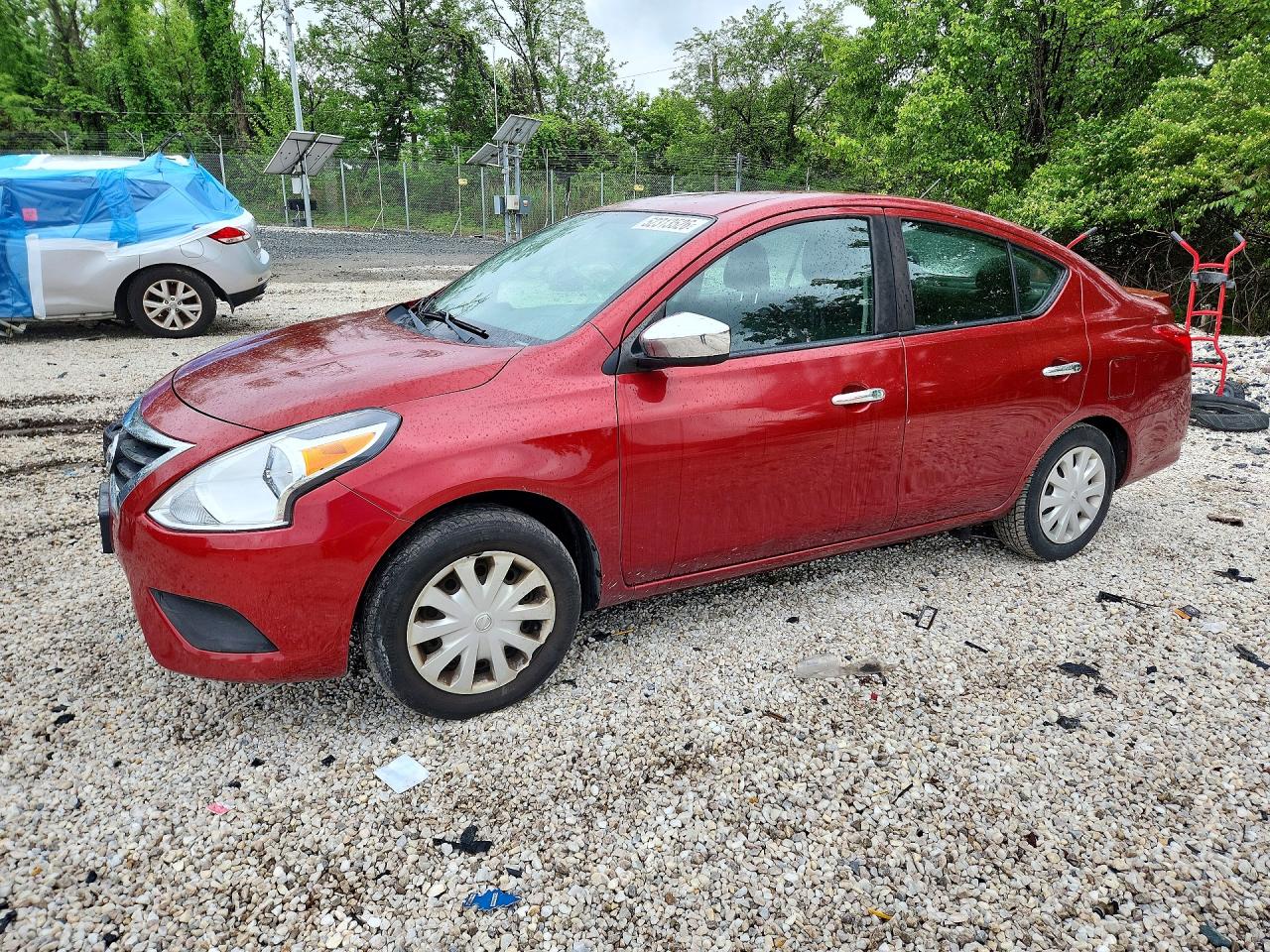 Salvage Nissan Versa Image