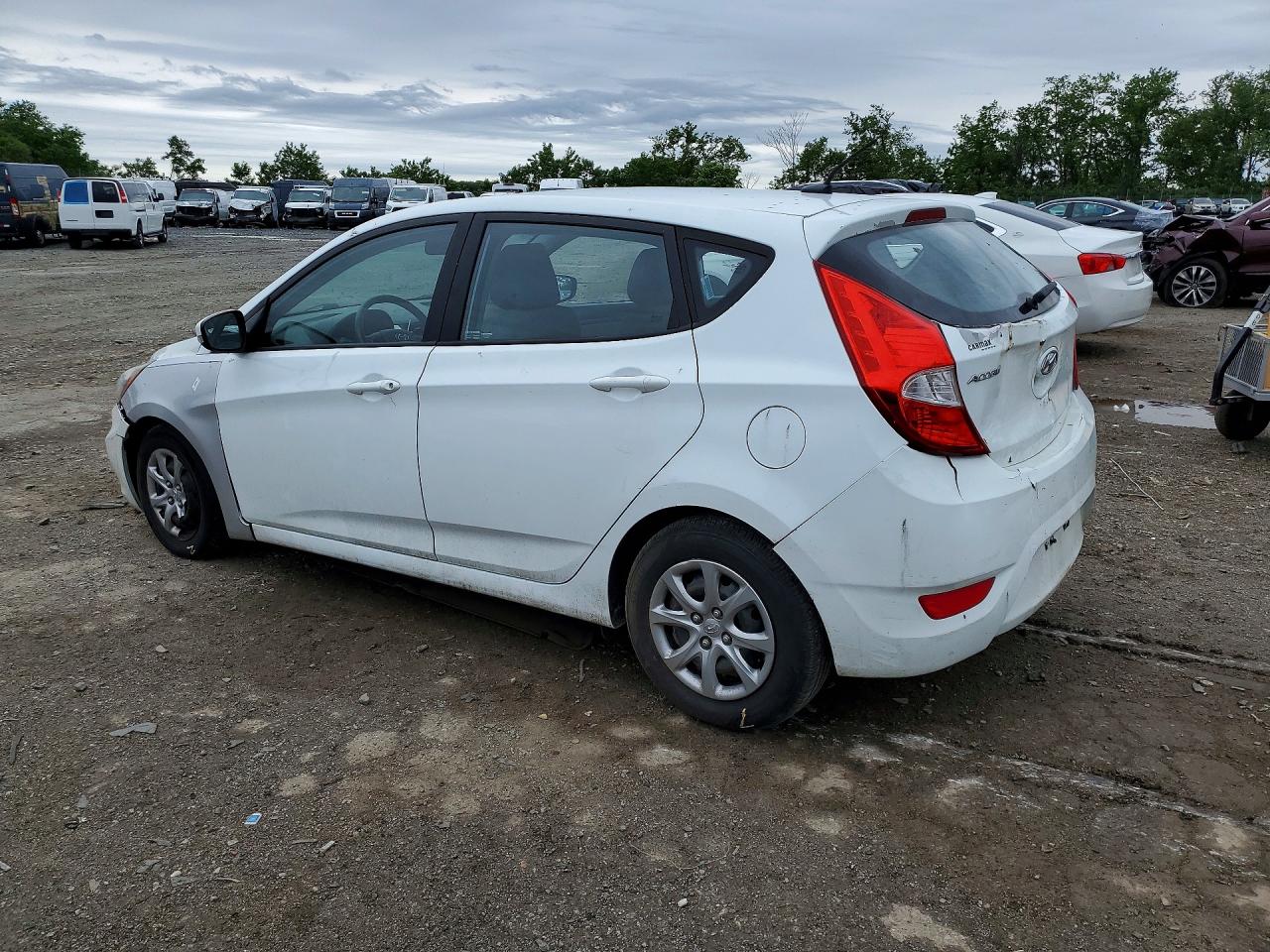 Hyundai ACCENT Gs