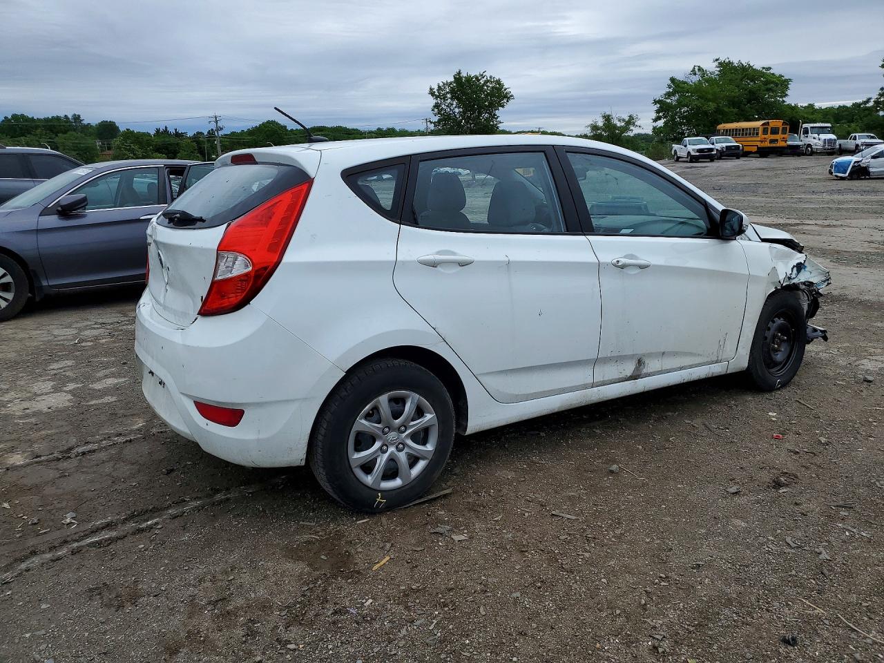 Hyundai ACCENT Gs