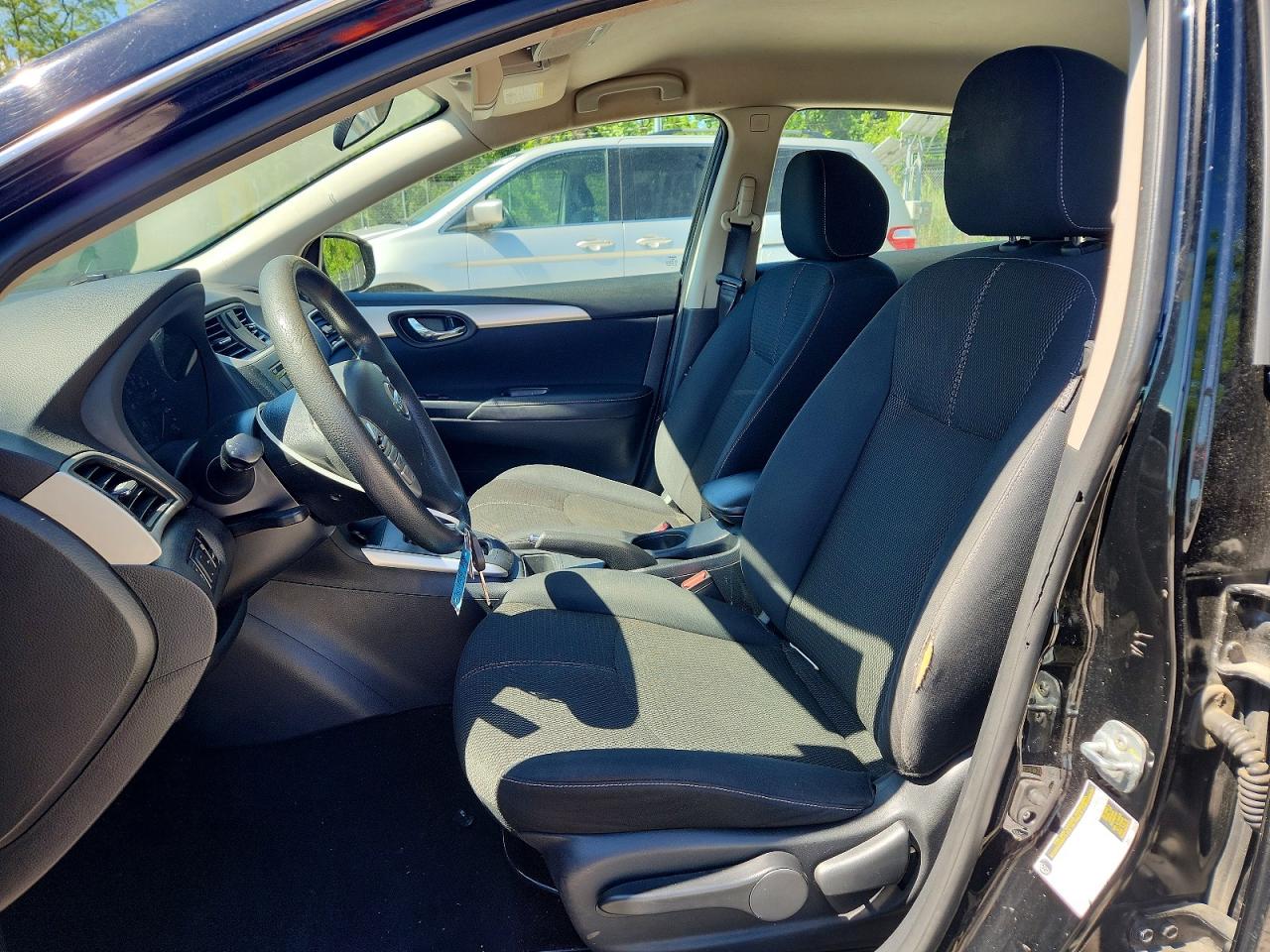 Nissan Sentra S