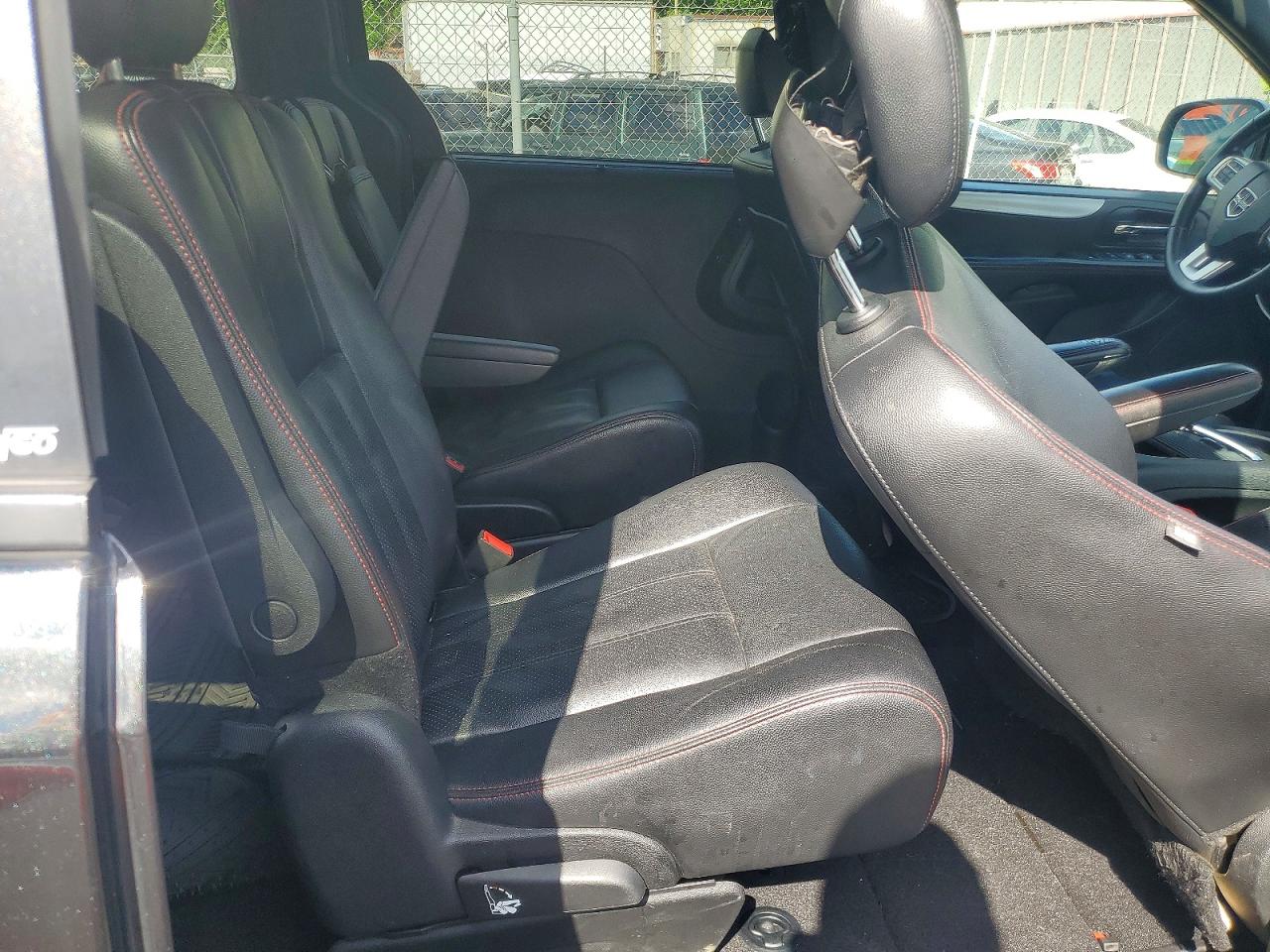 Dodge Caravan R