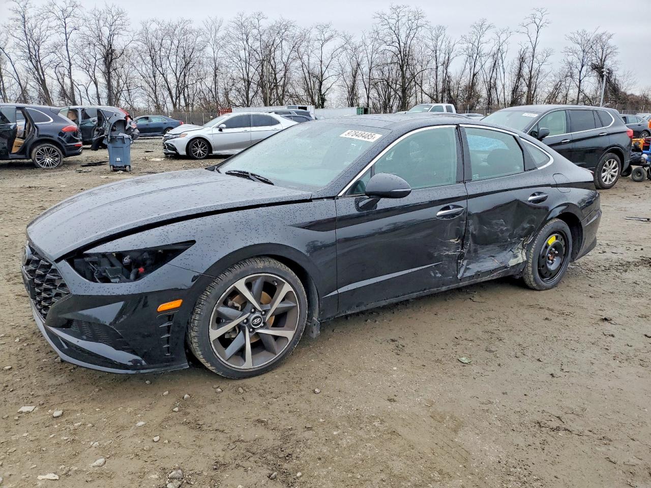 Salvage Hyundai SONATA Image