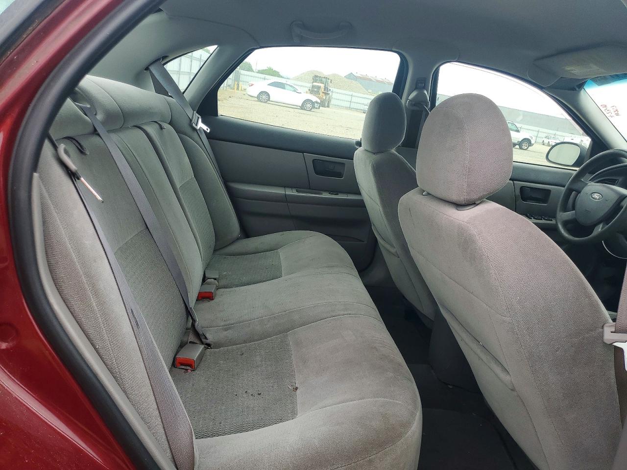 Ford Taurus Se