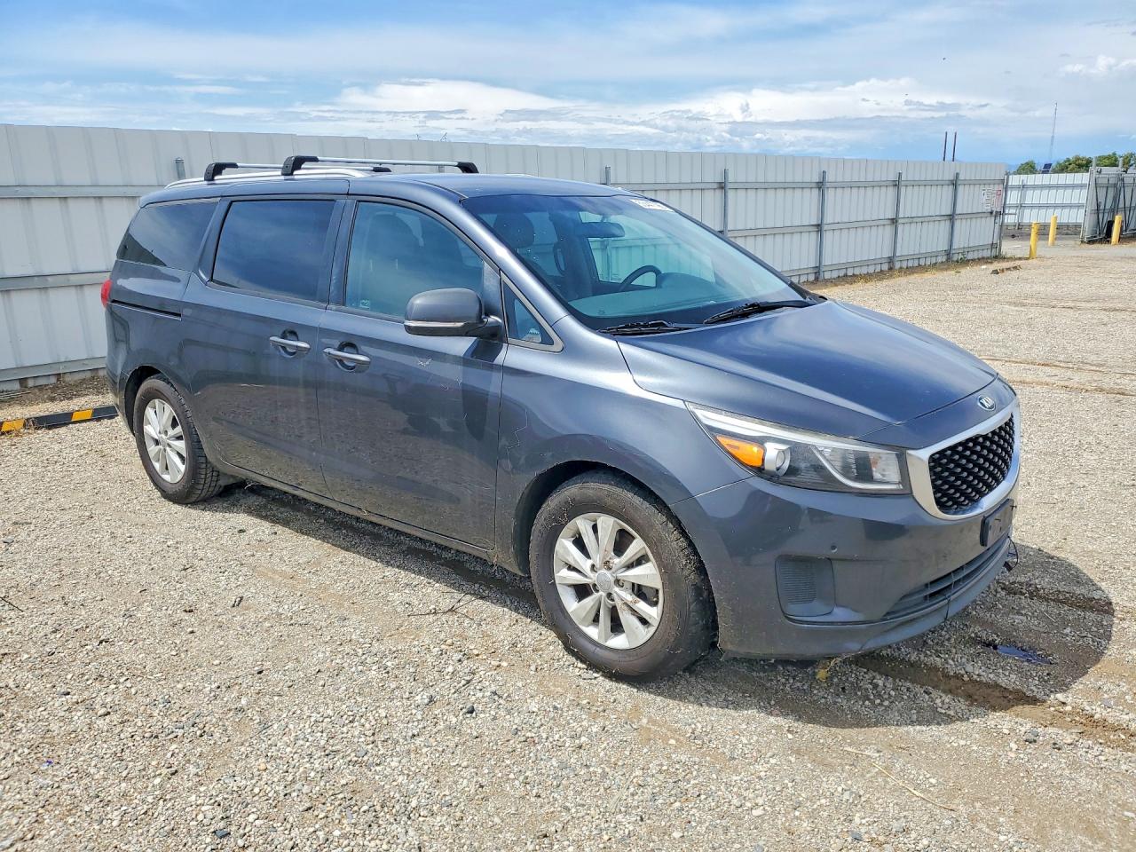 Kia Sedona Lx