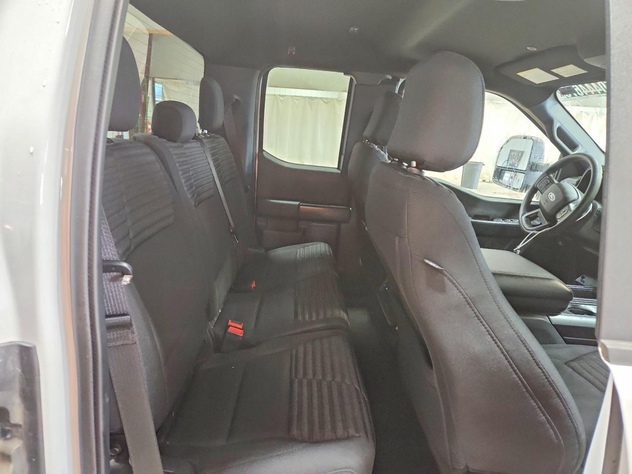 Ford F-150 Super Cab