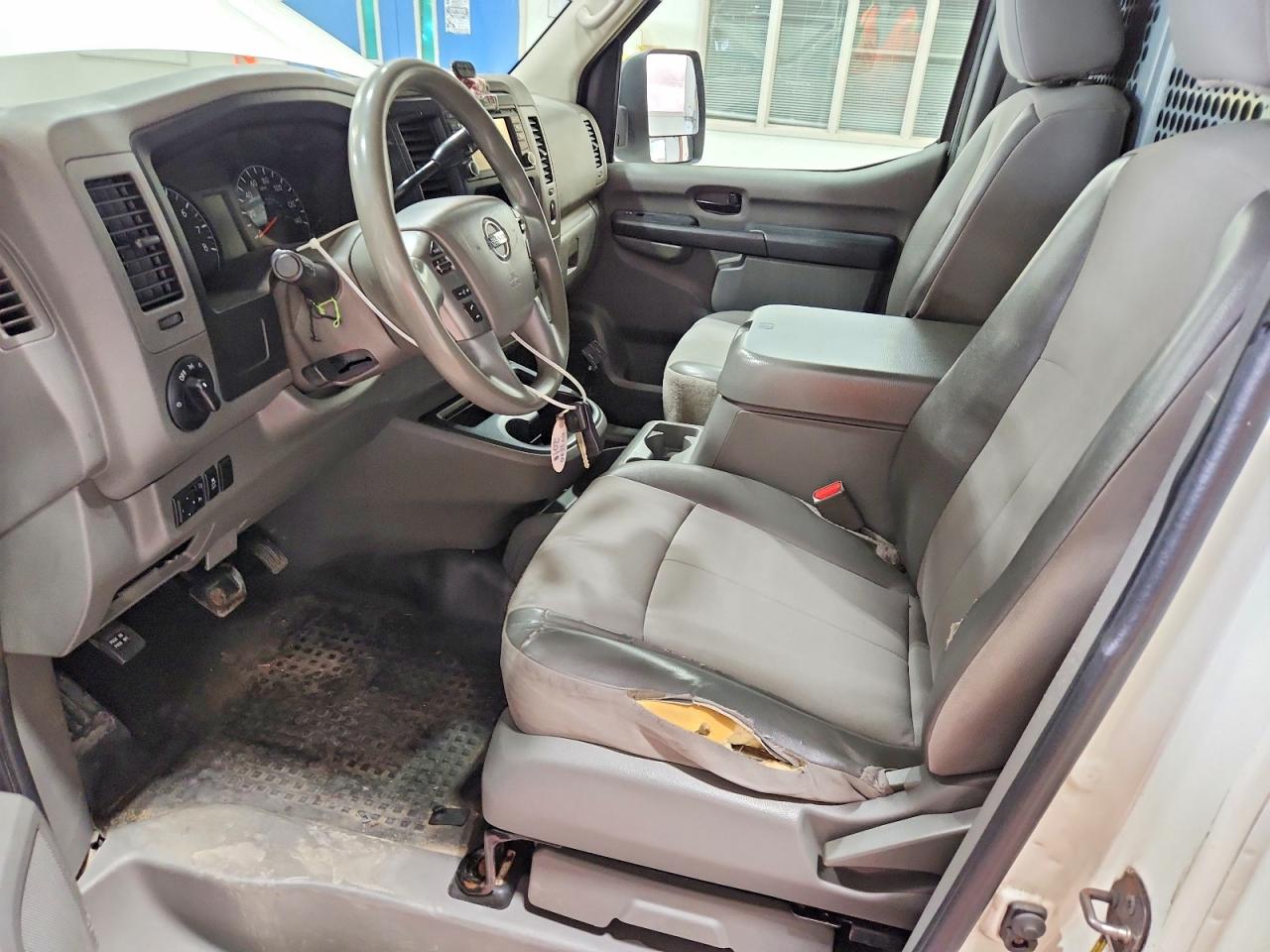 Nissan Nv 2500 Hd Sv