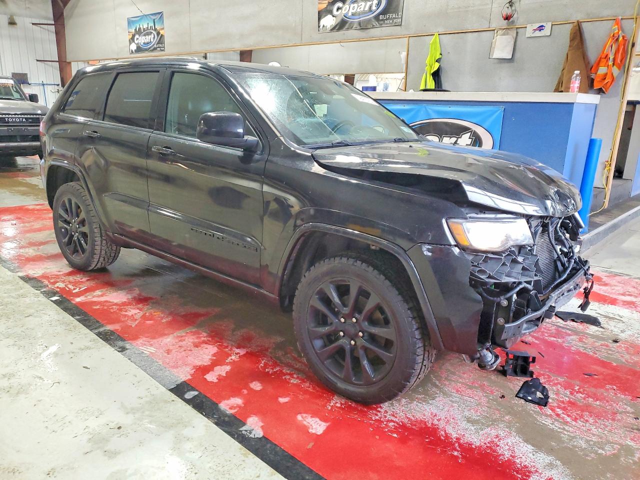 Jeep Grand Cherokee Laredo