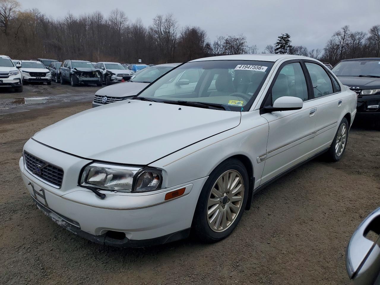 Salvage Volvo S80 Image