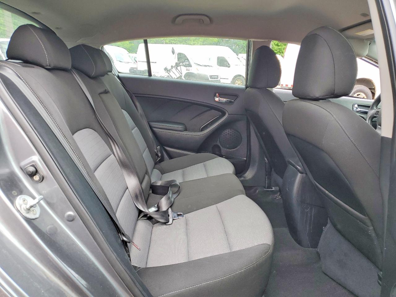 Kia Forte Lx