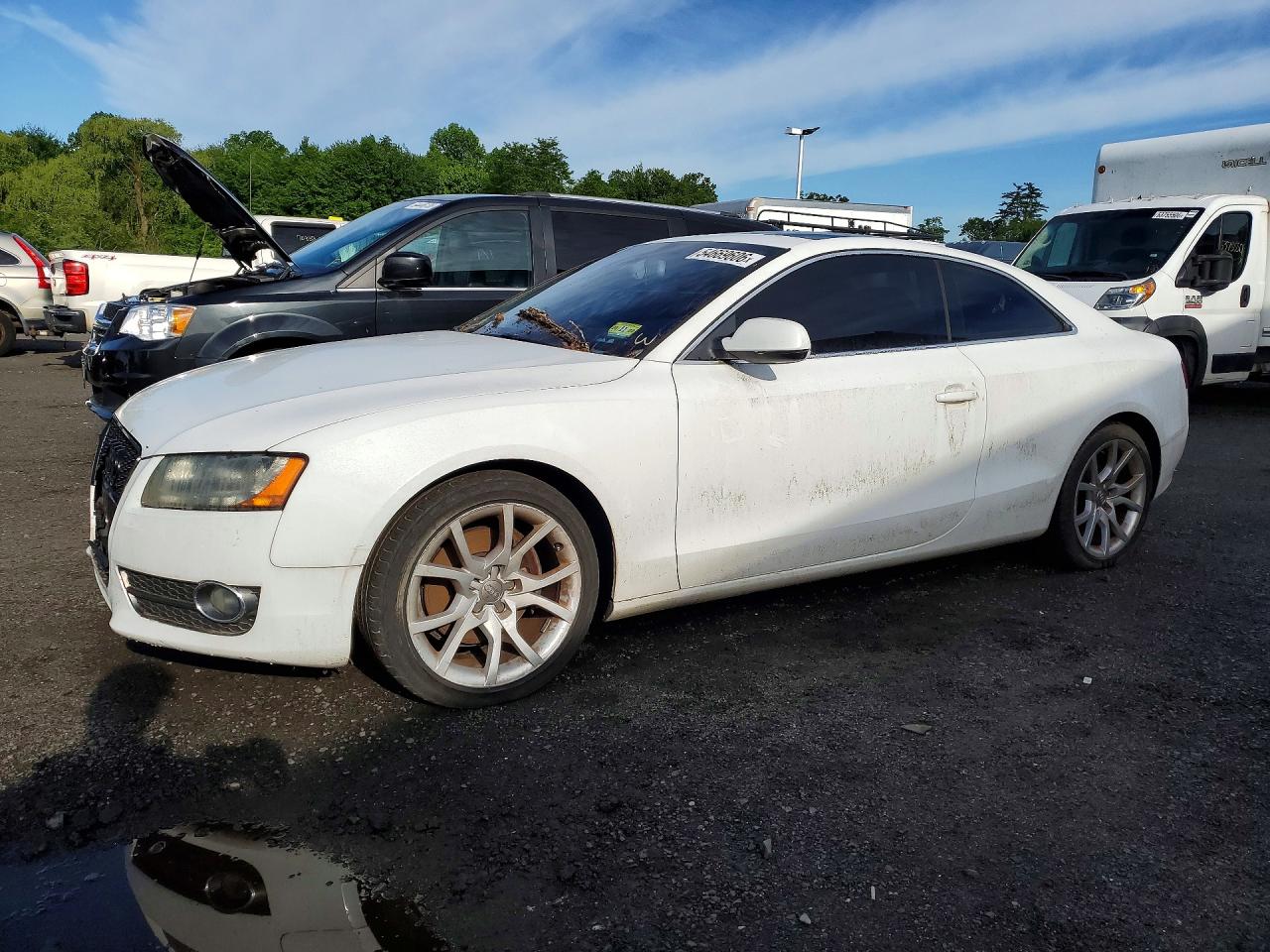 Salvage Audi A5 Image