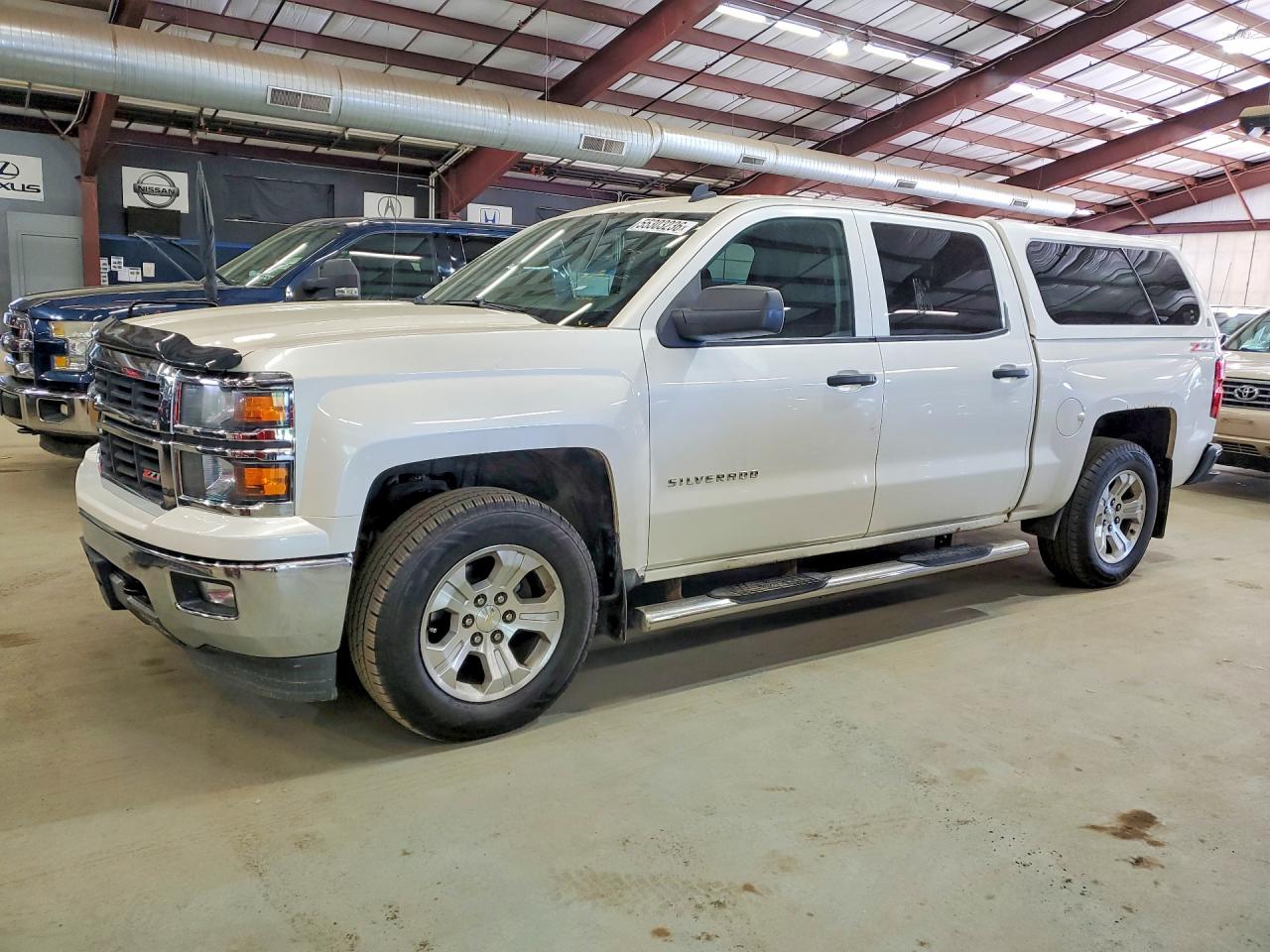 Salvage Chevrolet Silverado Image