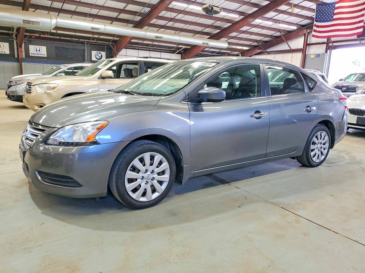 Salvage Nissan Sentra Image