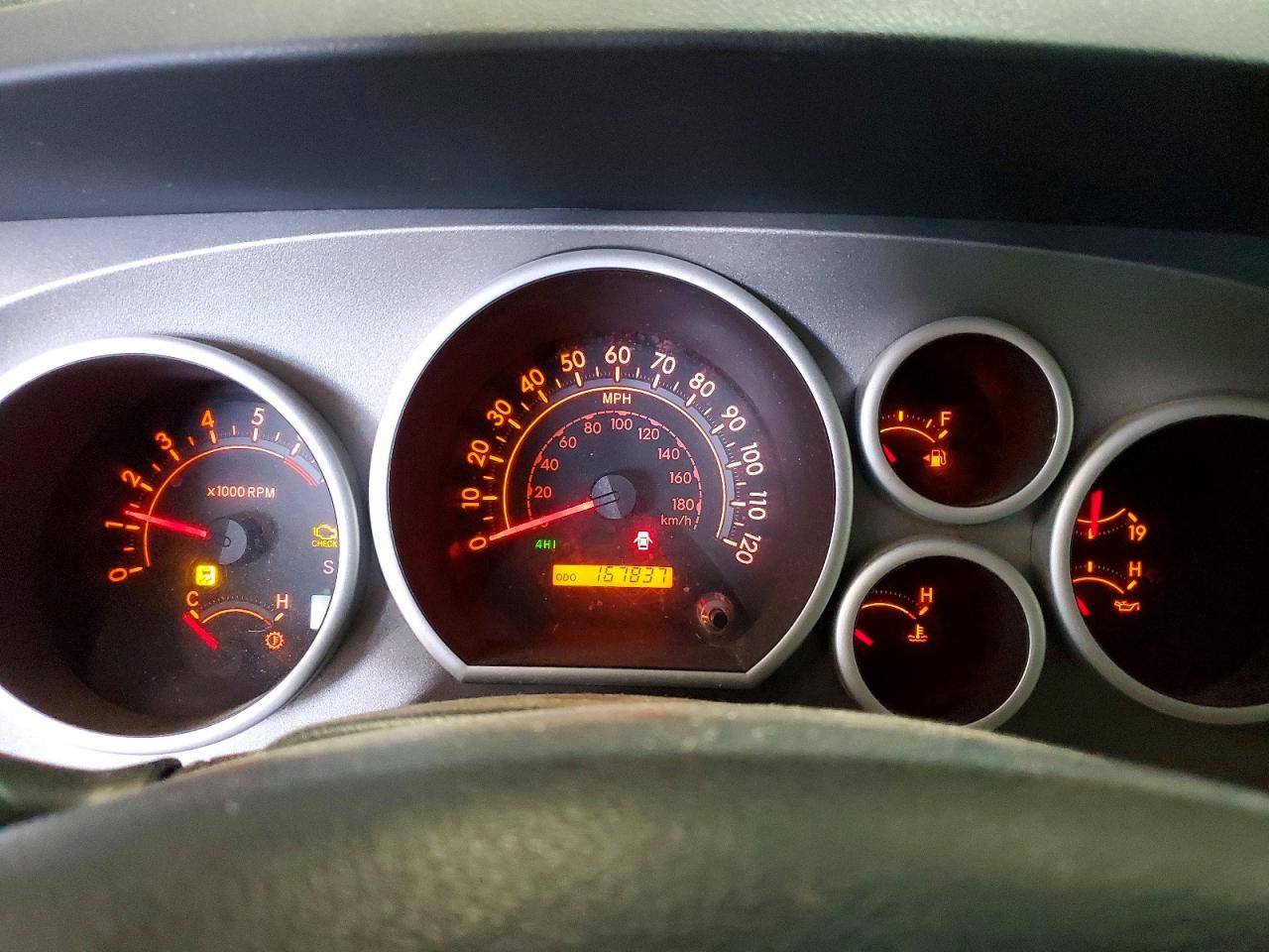 Toyota Tundra Crewmax Sr5