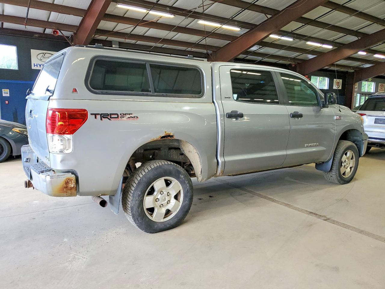 Toyota Tundra Crewmax Sr5
