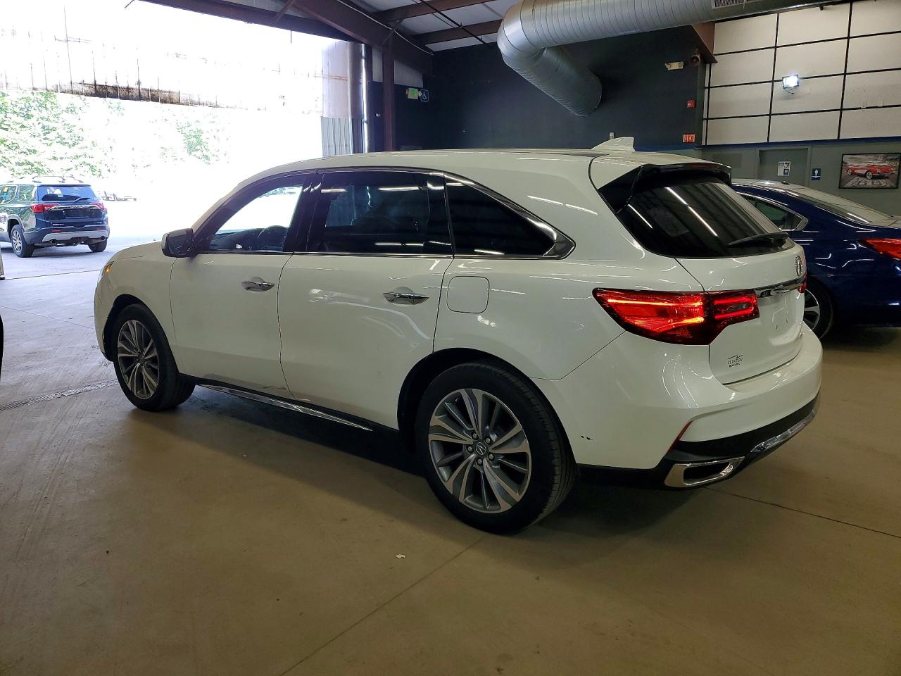 Acura MDX Technology