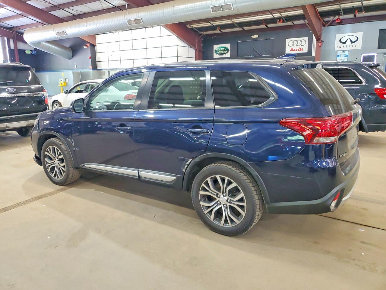 Mitsubishi Outlander Se