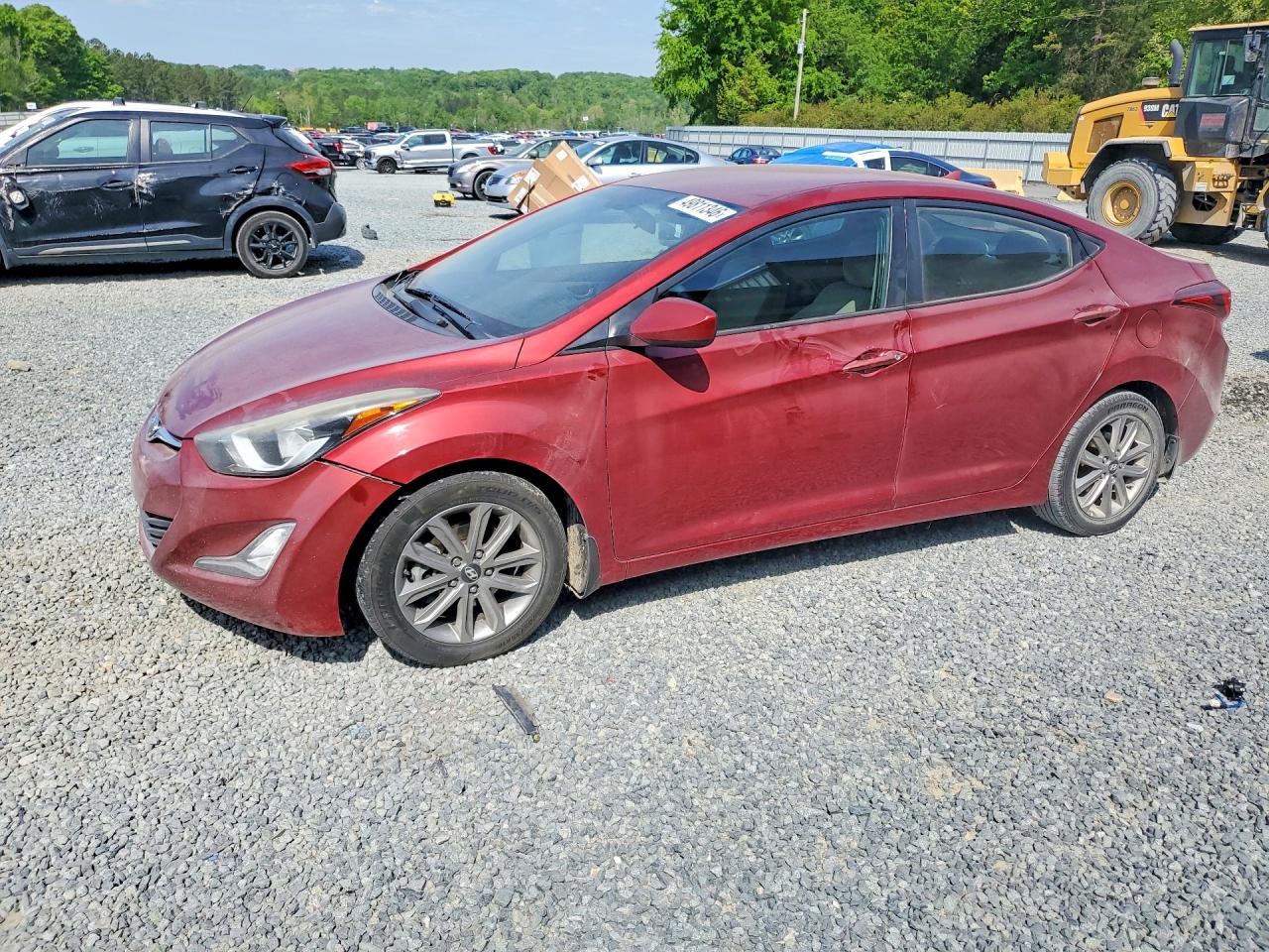 Salvage Hyundai ELANTRA Image
