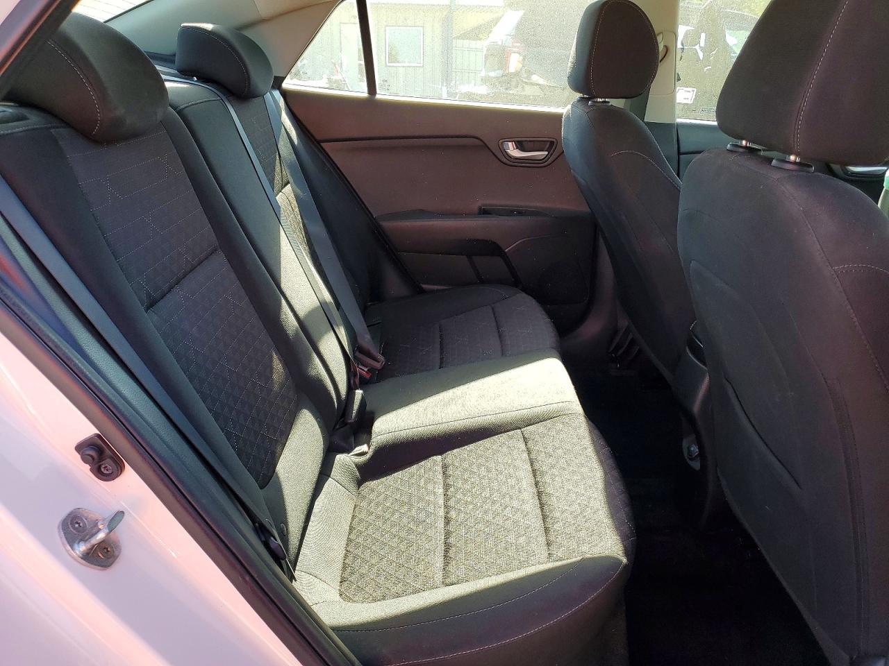 Kia Rio S